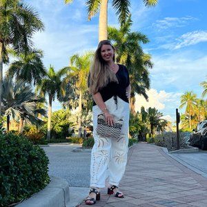 Meet your Posher, Chloe's Closet!